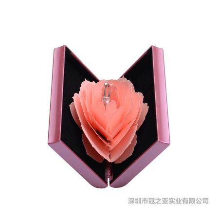Caja de anillo rosa (JB - 06)